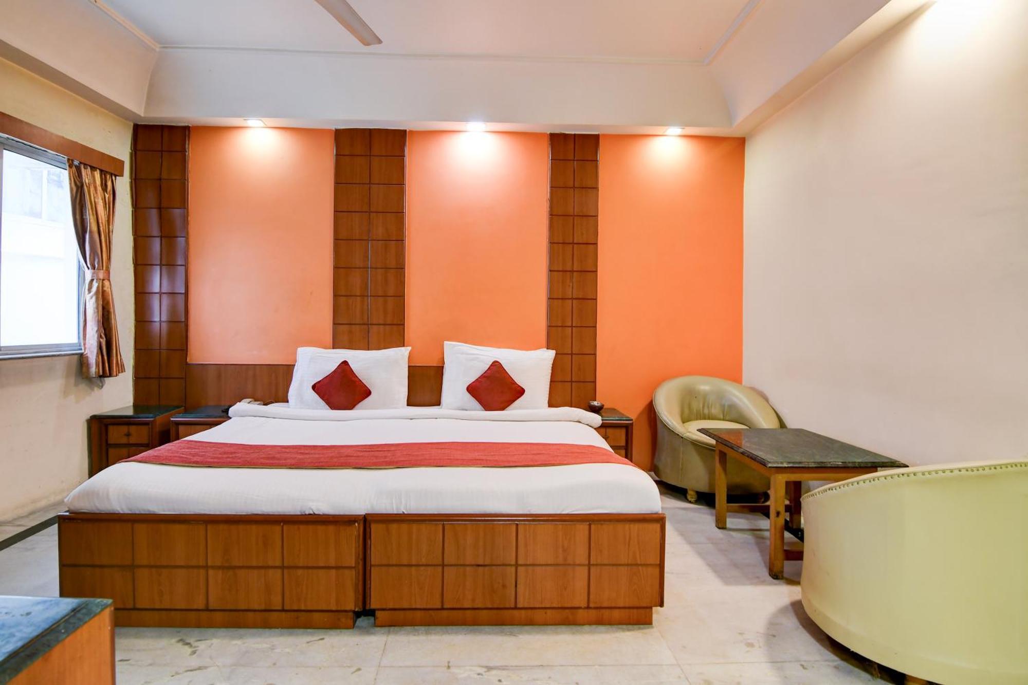 Hotel King'S Crown Calcutta Exteriör bild